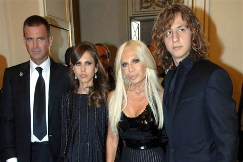 versace famiglia|versace family members.